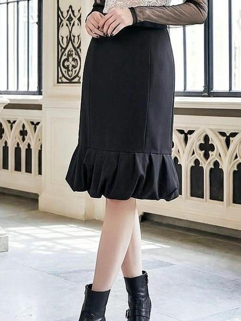 INC black midi Baloon Style skirt Size 10